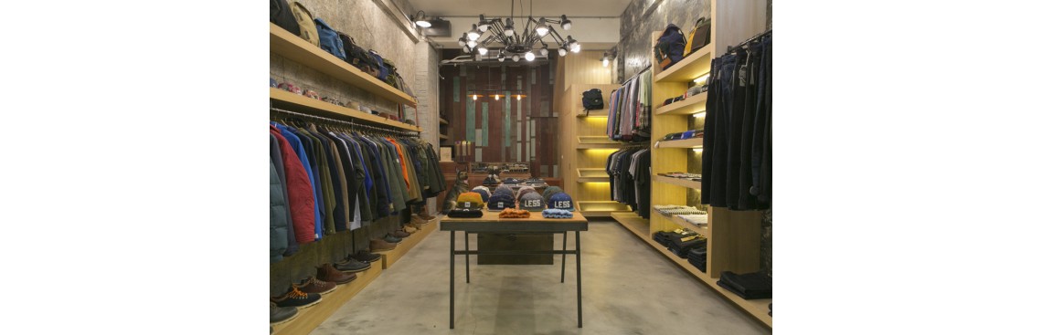 LESS SELECT SHOP-02